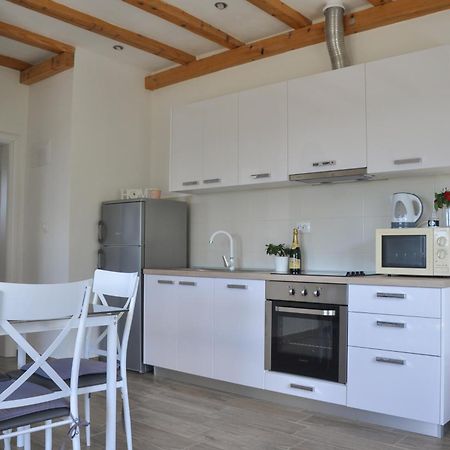 Apartmani Carnizza Ražanac Exteriör bild